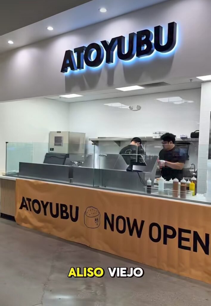 Heyla Spotlight of the Week: ATOYUBU and the Art of the Perfect Yubu Pocket